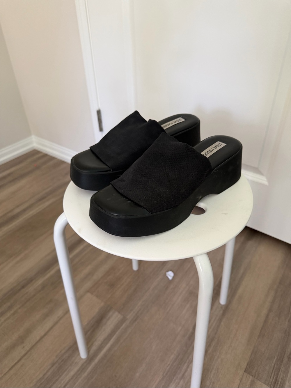 Steve Madden Black Platform Slide Mules